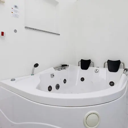 4 Star In Vaeggerlose Bøtø By
